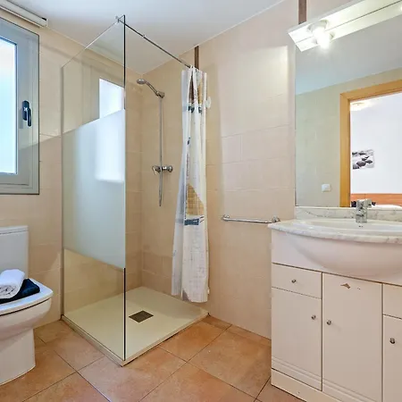 Hauzify I Bellaire * Blanes